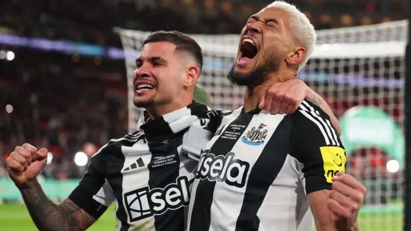 Newcastle sẽ tiếp cận kỳ chuyển nhượng này như thế nào?